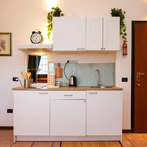  Appartamento San Raffaele 1 Italia